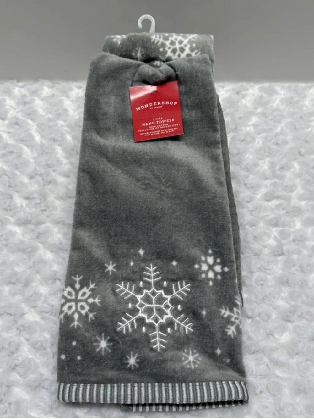Wondershop Target Winter Wonderland 2 Pack Gray Hand Towels Snowflake Pattern